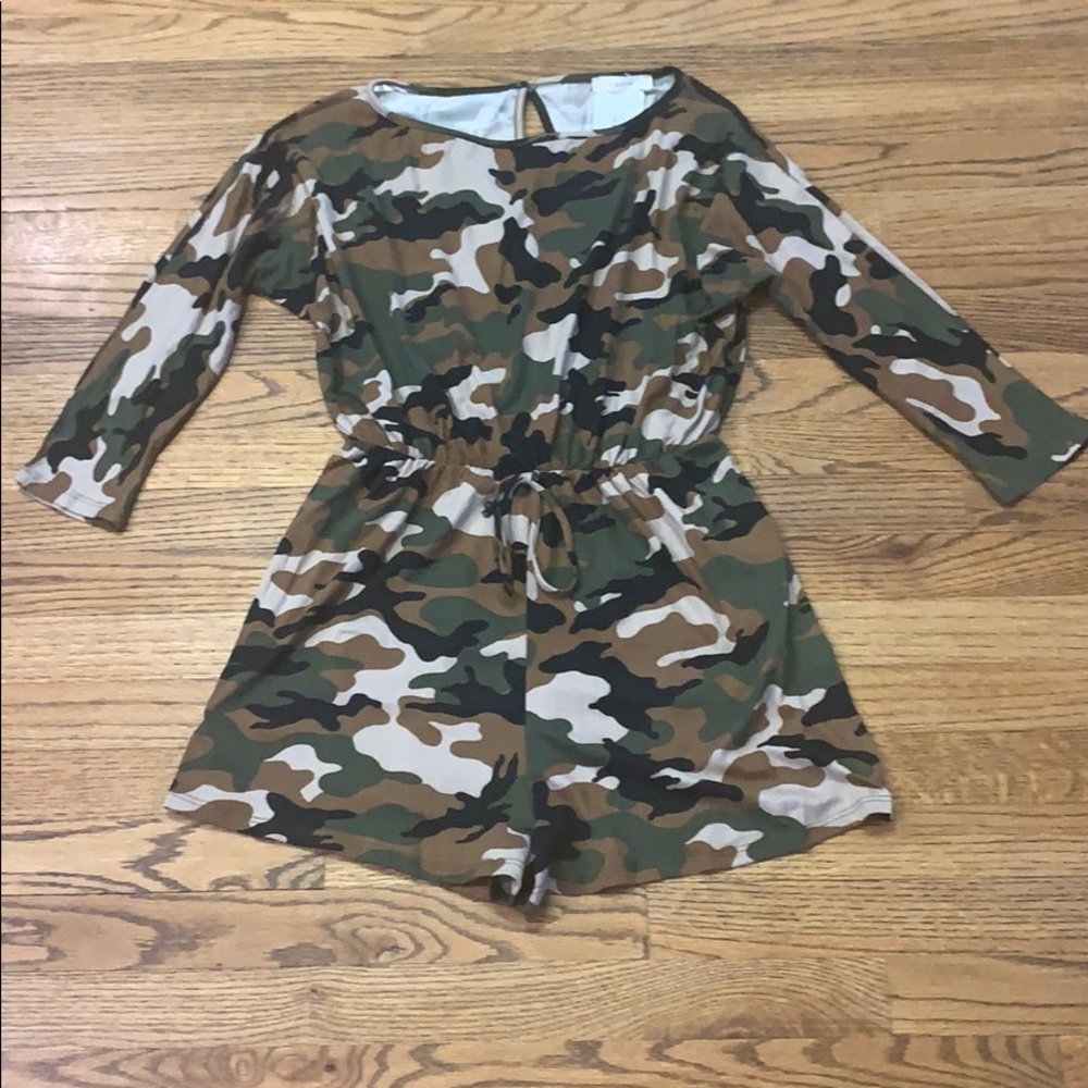 Entro Boho Camo Romper